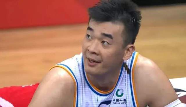午夜在线播放视频